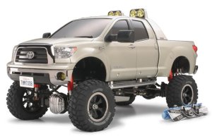 画像1: タミヤ(TAMIYA)/トヨタ TUNDRA ハイリフト 4chプロポ仕様(4WD)(未組立品)