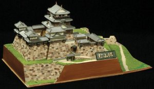 画像1: 童友社(DOYUSHA)/4975406100493/日本の名城プラモデル 1/450 ジョイジョイコレクション 松山城